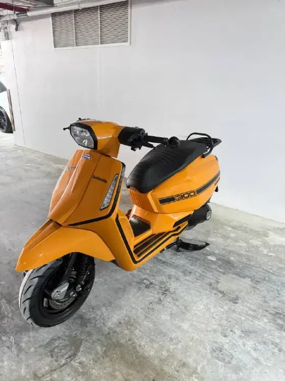 Lambretta X300: общий вид