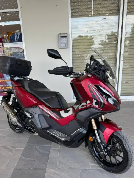 Honda ADV 350, photo 2 of 3