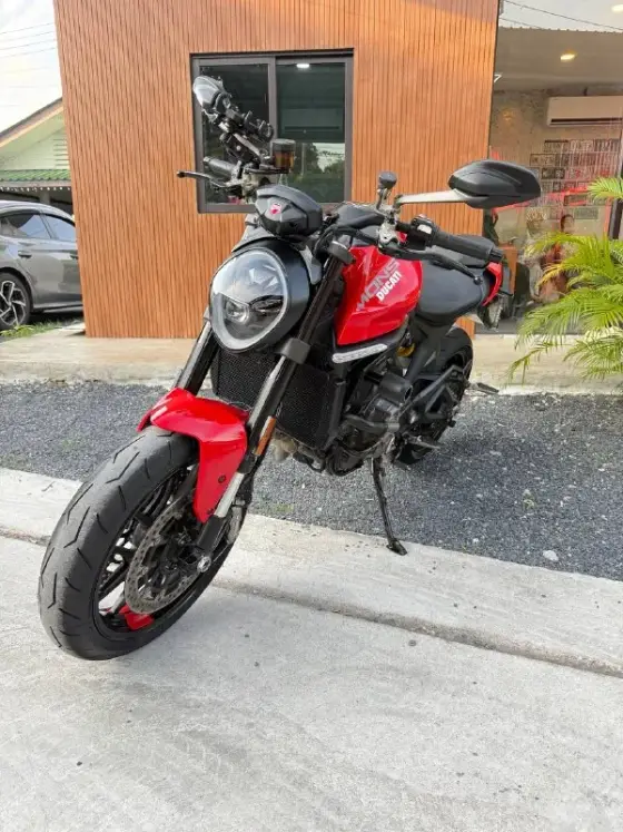 Ducati Monster 937, фото 3 из 6