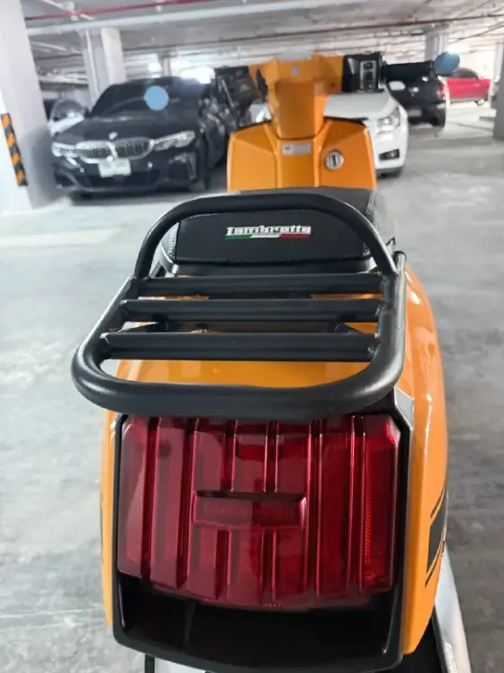 Lambretta X300, photo 3 of 4