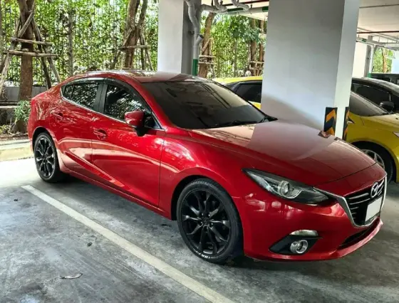 Mazda 3, фото 4 из 6