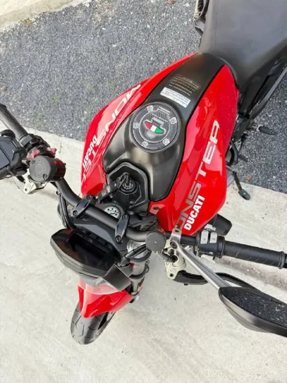 Ducati Monster 937, фото 4 из 6