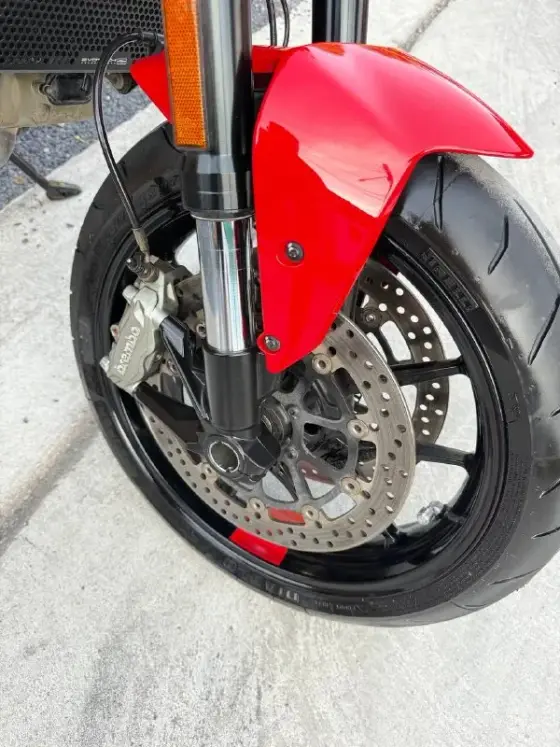 Ducati Monster 937, фото 5 из 6